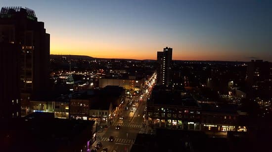 ALBERT AT BAY SUITES OTTAWA – vue 4