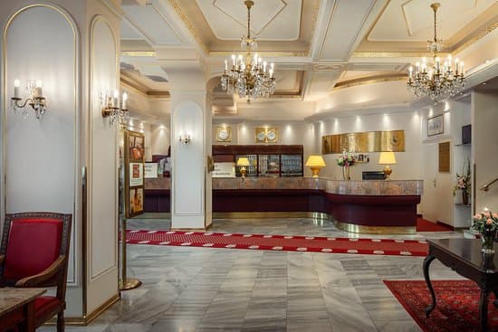 HOTEL HUSA LLAR – vue 3