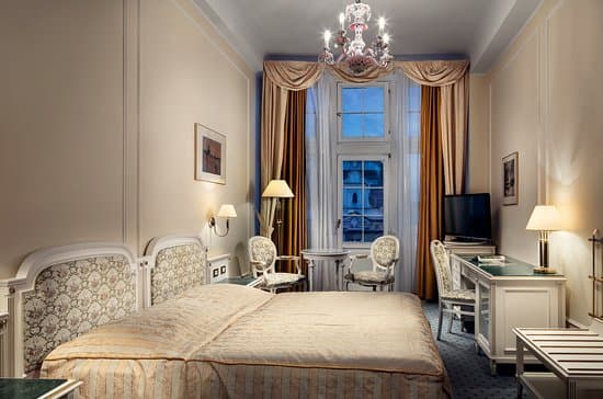 HOTEL HUSA LLAR – vue 4