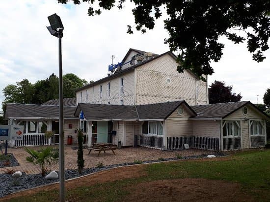 ETAP HOTEL IBIS CAEN HEROUVILLE SAINT CLAIR – vue 4