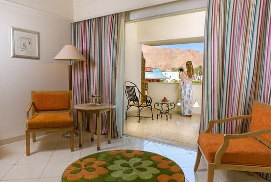 MOEVENPICK ULYSSE PALACE & THALASSO – vue 4