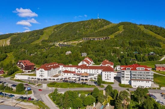 DR. HOLMS HOTEL – vue 3
