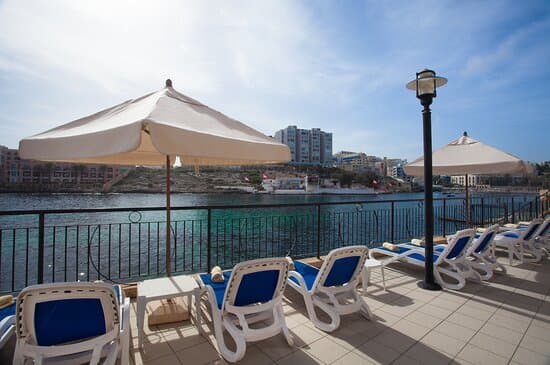Hotel Corinthia St George's Bay 5* – vue 2