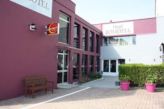 Hôtel BOMOTEL HOTEL MONTLUCON