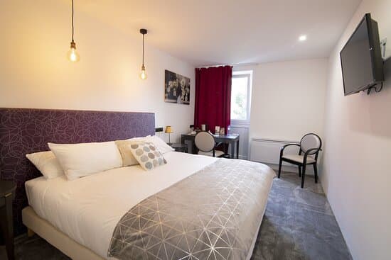 BOMOTEL HOTEL MONTLUCON – vue 4