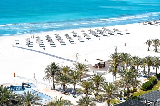 AL HAMRA FORT HOTEL & BEACH RESORT RAK 5* – vue 2