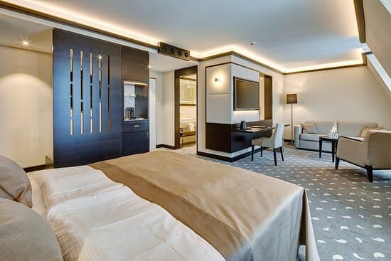 HOTEL RT MONOPOL – vue 2