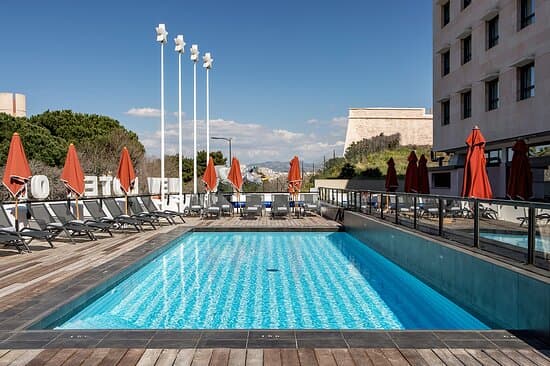 Hôtel NEW HOTEL VIEUX PORT