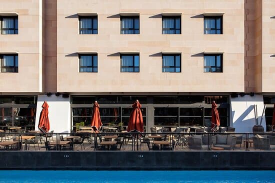 NEW HOTEL VIEUX PORT – vue 2
