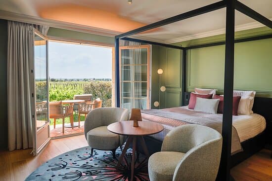 SAINT EMILION GRAND BARRAIL CHATEAU RESORT & SPA 1 NUIT EN DEMI PENSION 2 SOINS ET ACCES SPA ! – vue 2