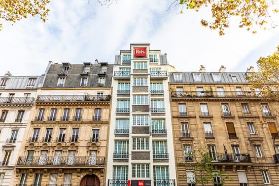 Hôtel HOTEL LE RELAIS MONTMARTRE