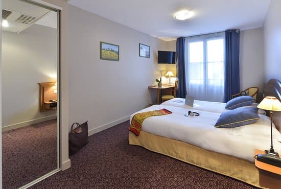 HOTEL SOLEIL ET JARDIN – vue 5