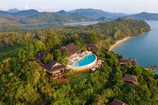 HILLTOP HOTEL PHUKET – vue 3