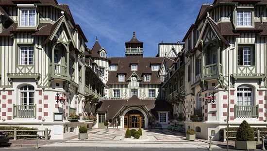 Hôtel NORMANDY BARRIERE