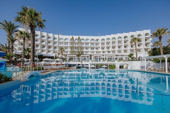 GOLDEN COAST HOTEL PROTARAS – vue 5
