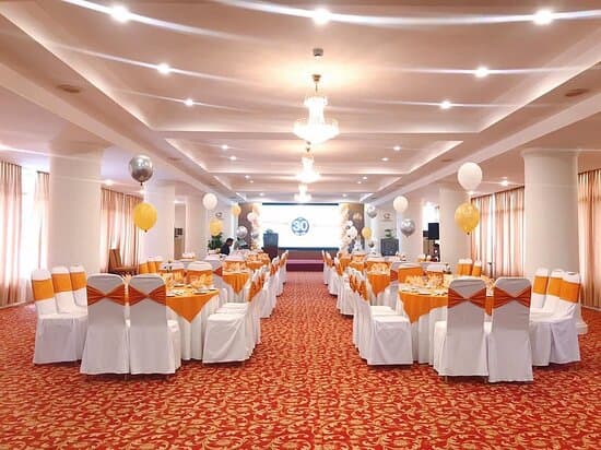 CENTURY RIVERSIDE HOTEL HUE – vue 4