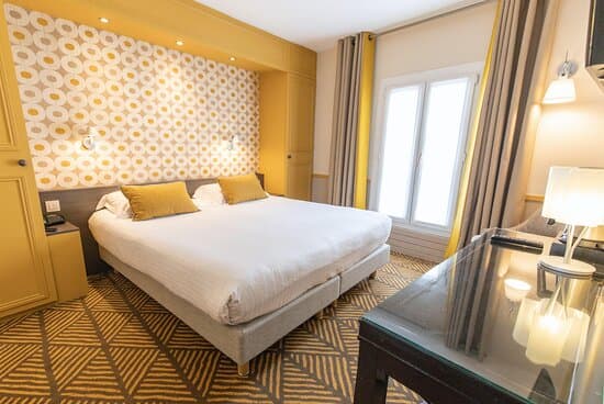 HOTEL TROCADERO LA TOUR – vue 2