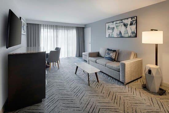 IMPERIAL SWAN HOTEL – vue 3