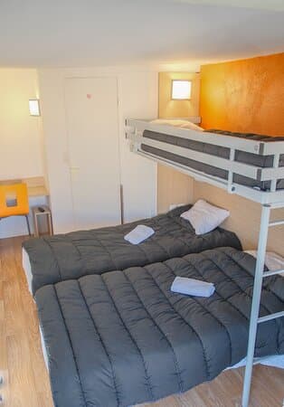 HOTEL PREMIERE CLASSE FONTENAY TRESIGNY – vue 5