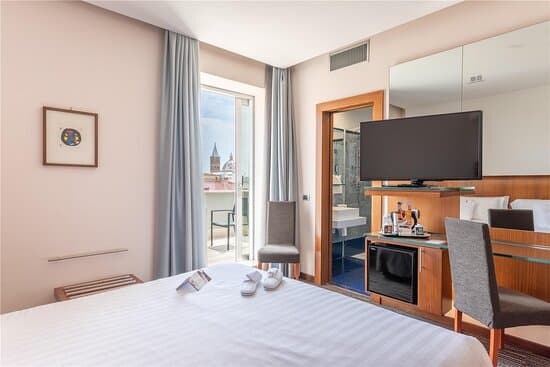 HOTEL UNIVERSO & NORD – vue 2